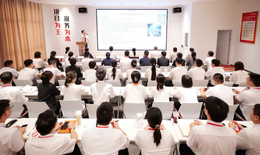 戰(zhàn)高溫，搶進(jìn)度，提質(zhì)量！7月上旬，集團(tuán)共26個(gè)優(yōu)質(zhì)投資選址項(xiàng)目通過(guò)評(píng)估